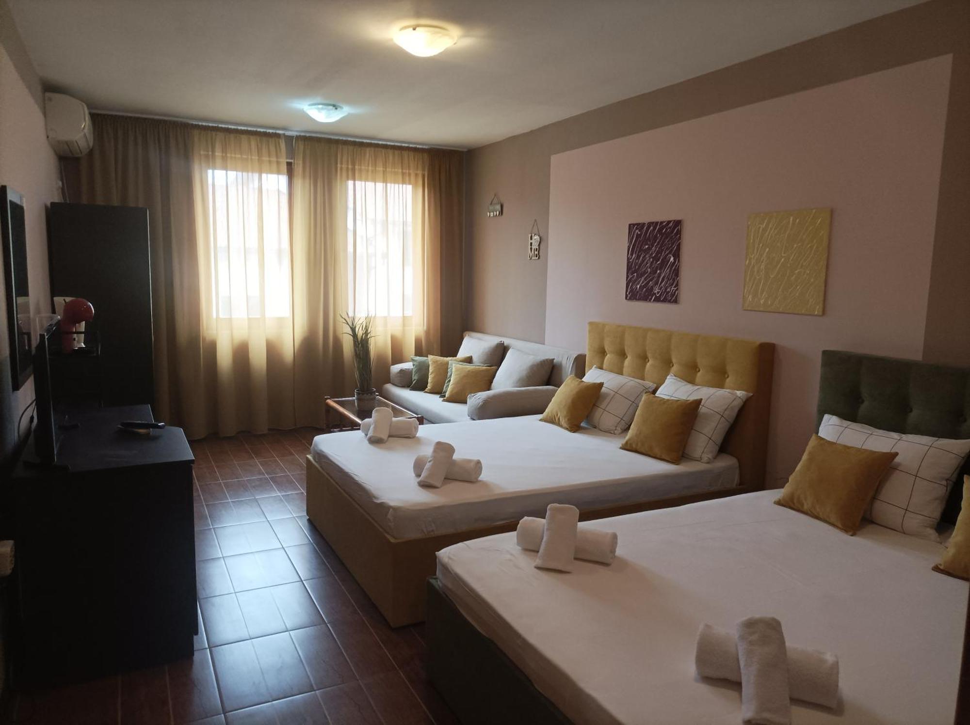 Cosy Apartments And Spectacular Rooms Fotiadis Veliko Tarnovo Eksteriør billede
